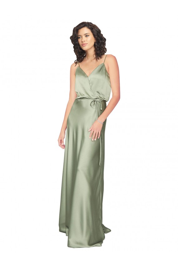 Comprar Humo Verde línea A Cuello en V Satén sedoso Largo Formales Vestidos de dama de honor / Vestidos de noche