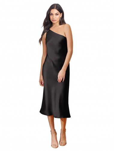 Comprar Negro Cubierta Un Hombre Midi Satén elástico Corto Formales Vestidos de dama de honor / Vestidos de fiesta / Vestidos de cóctel