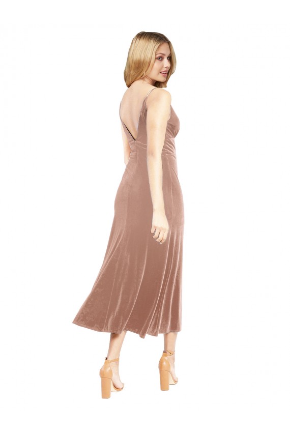 Comprar Rosa línea A Cuello en V Midi Terciopelo Elástico Corto Vestidos de dama de honor / Vestidos de fiesta / Vestidos de cóctel