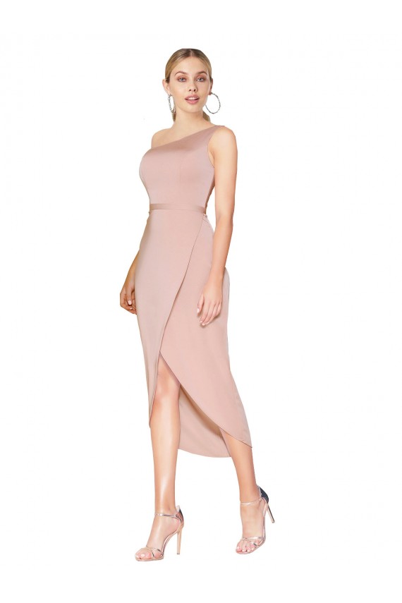 Comprar Sirena Un Hombre Cuello Alto Crepé Elástico Corto Asimétrico Formales Vestidos de dama de honor / Vestidos de fiesta / Vestidos de cóctel