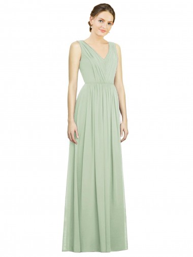Comprar Verde Salvia línea A Cuello en V Gasa Largo Vestidos de dama de honor